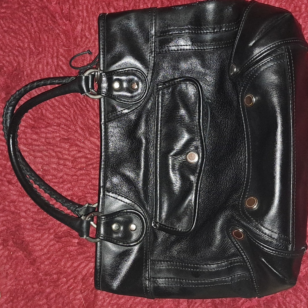 Apostrophe black leather handbag with multiple pockets, great condition!